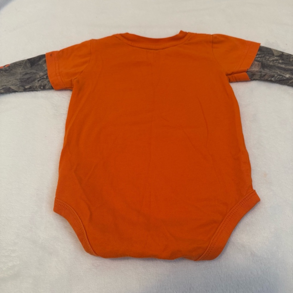 Carhartt Orange and Camo Layered Baby Bodysuit Onesie with Hunting Dog Graphic - Picture 4 of 6